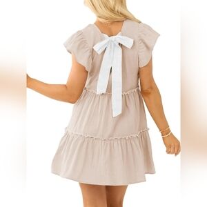 Elegant Beige Mini Dress with Bow